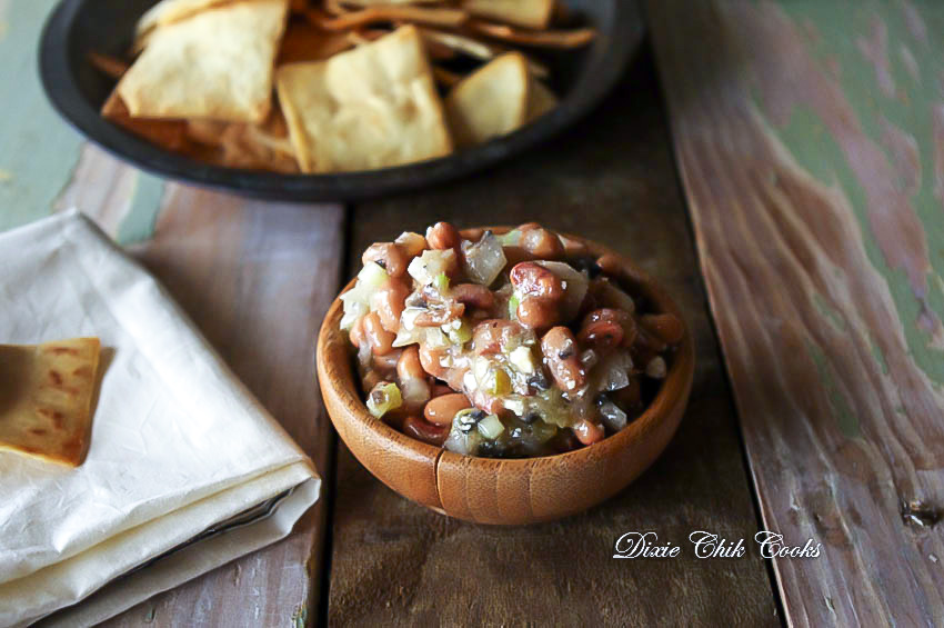 Southern Slow Cooker Black-Eyed Peas - Southern Bite