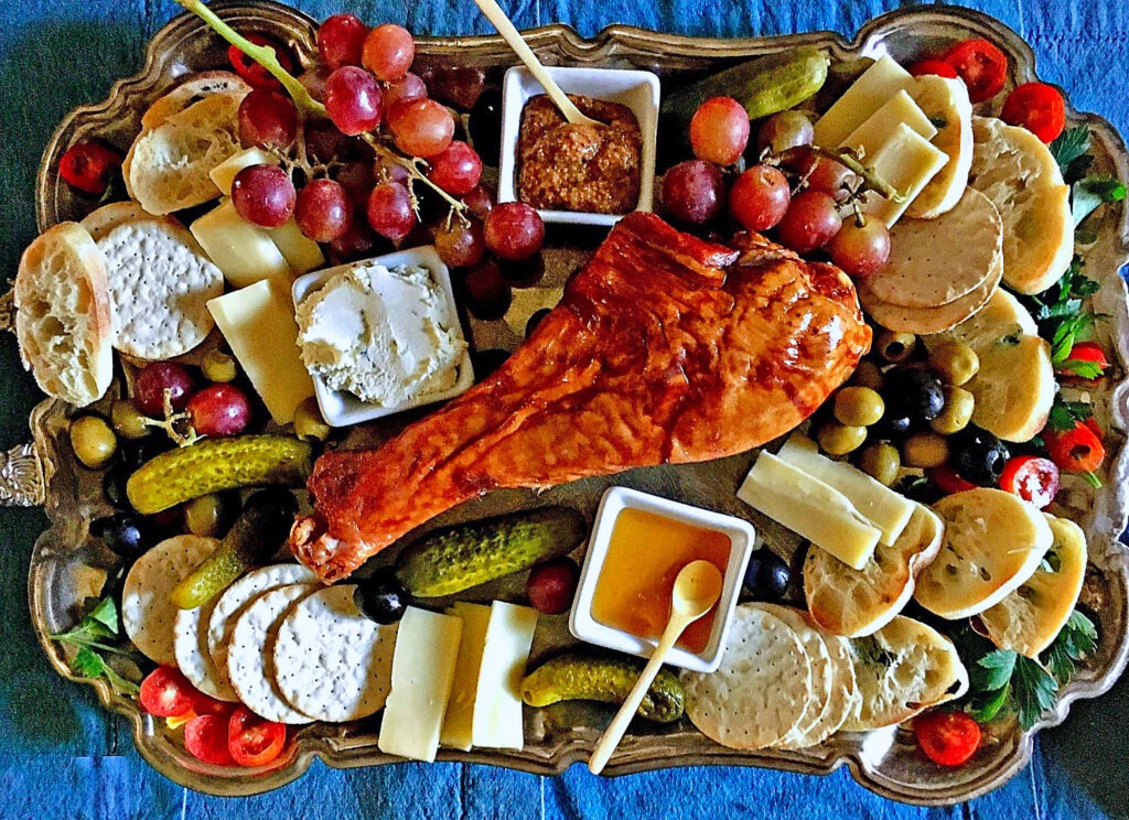 https://www.dixiechikcooks.com/wp-content/uploads/2022/11/Smoked-Turkey-Charcuterie-Board-1024x744.jpg